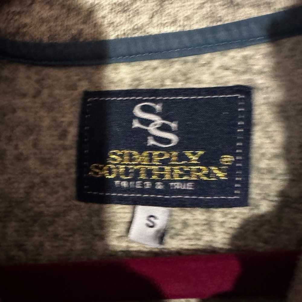 Simply Southern Women's Gray Crab Knit Snap Pullover Pockets SMALL Long Sleeve - Picture 2 of 14